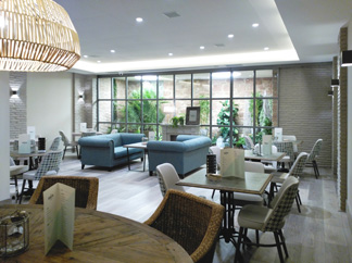 Reforma integral Restobar. Equipamiento completo